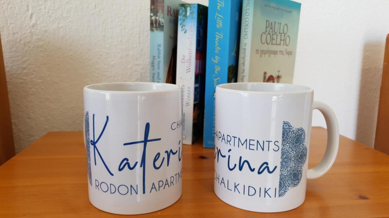 Katerina Rodon Apartments เนอาโรดา ภายนอก รูปภาพ
